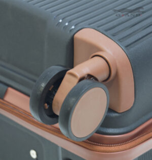 Куфар Hazelnut 09 от полипропилен среден в черно - Image 4